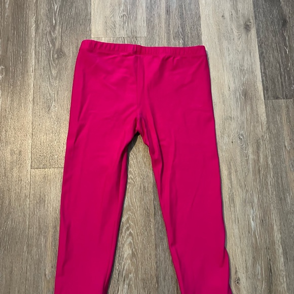 Under Armour Dark Pink Capri Leggings - Picture 2 of 3